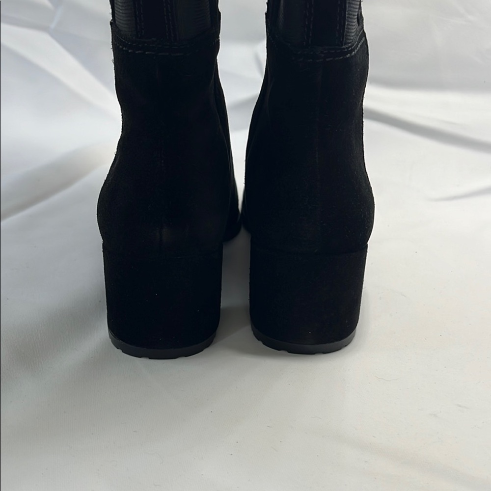 Naturalizer Black Heeled Boots - Picture 6 of 12
